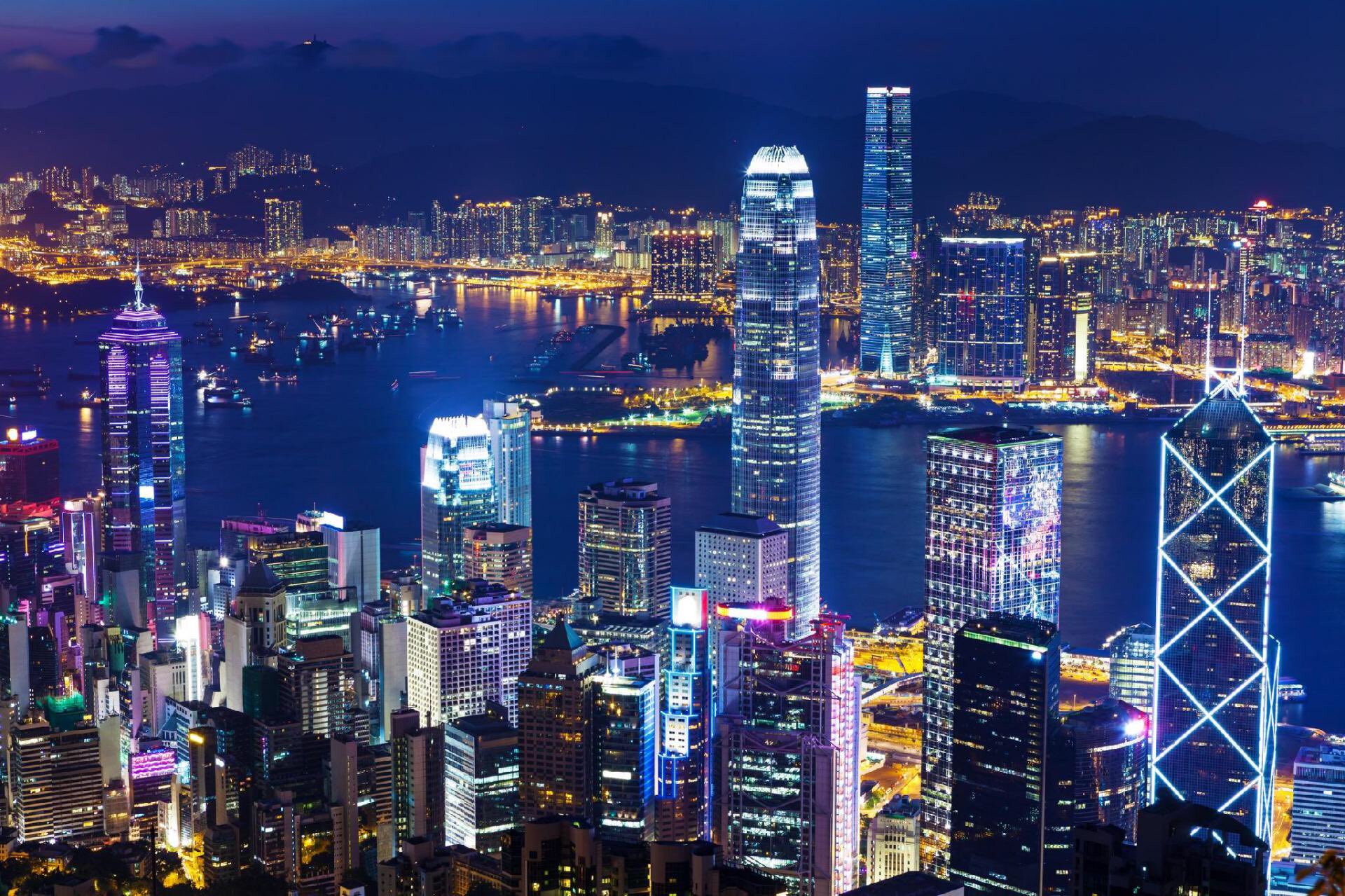 香港，是个非常美好的城市，亚洲金融中心